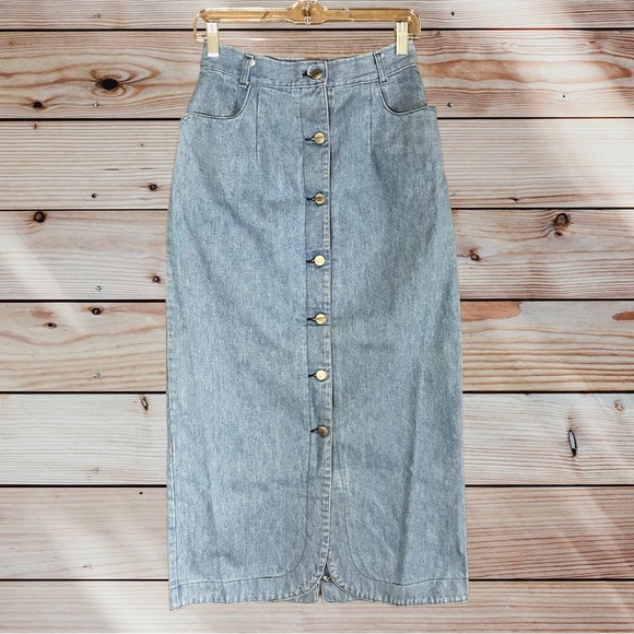 roughrider Dresses & Skirts - Vintage Roughrider Womens Denim Skirt Button Front size 5/6 Cute